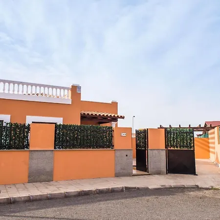 Joy Private Pool By Holidays Vila Corralejo