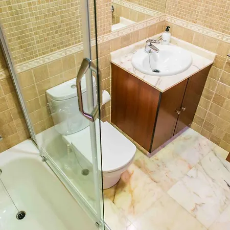 Joy Private Pool By Holidays Willa *