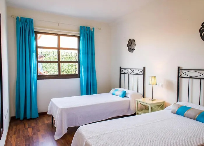 Joy Private Pool By Holidays Vila