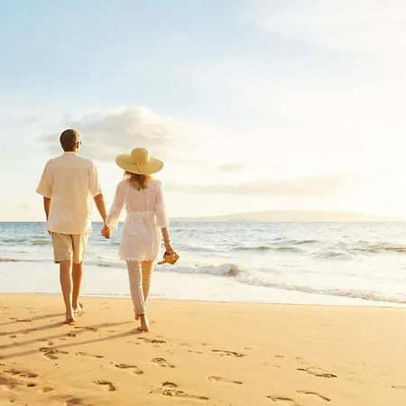 Joy Private Pool By Holidays Κοραλέχο