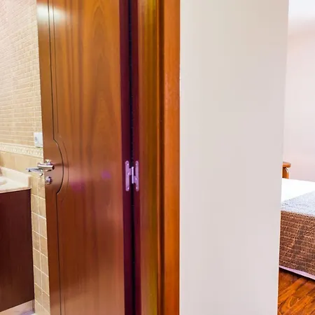 Joy Private Pool By Holidays