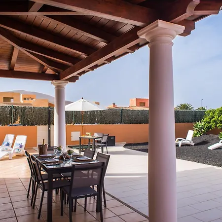 Joy Private Pool By Holidays