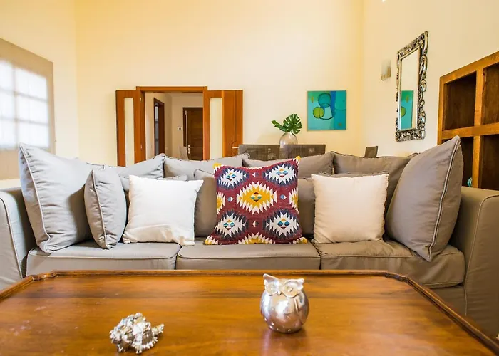 ヴィラ Joy Private Pool By Holidays *