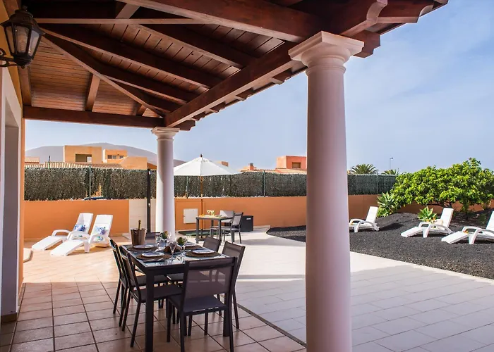 Joy Private Pool By Holidays